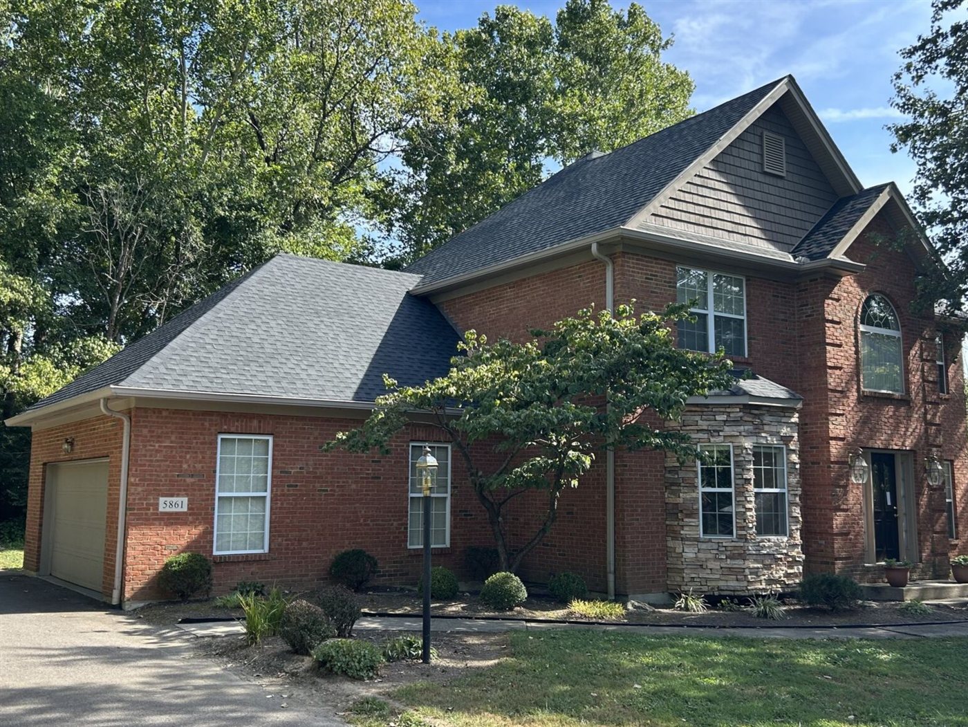 Completed Craftsmen roof replacement project